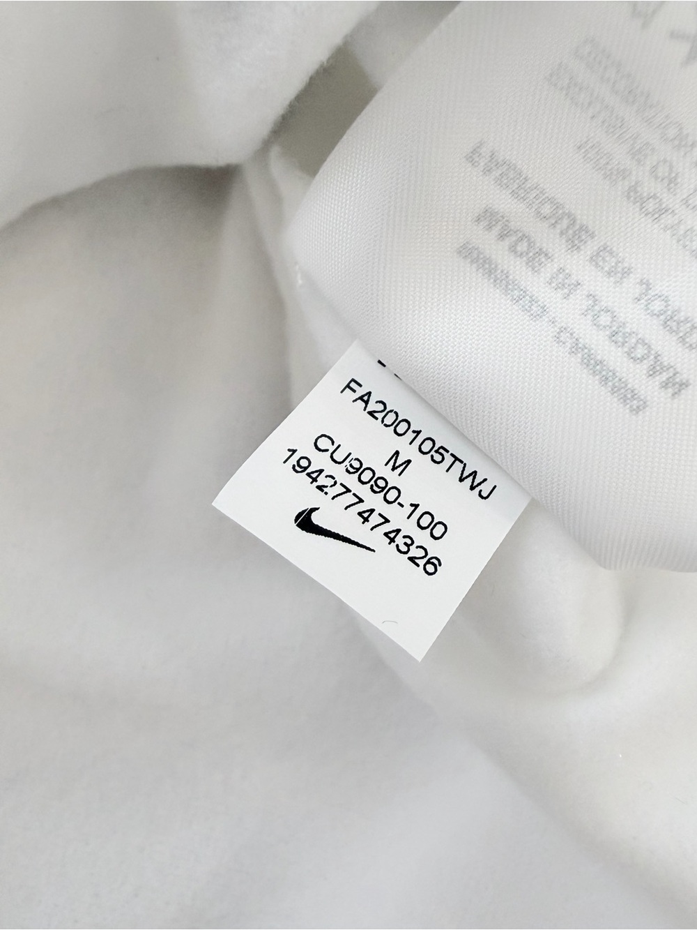 NWT Nike Boys Medium White Black Therma Full Zip Graphic Fleece Training Hoodie - Picture 9 of 15